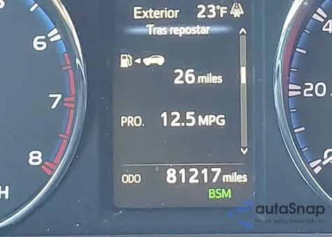 2018 Toyota Rav4 Limited z USA, uszkodzony, nr VIN JTMDFREVXJJ748582